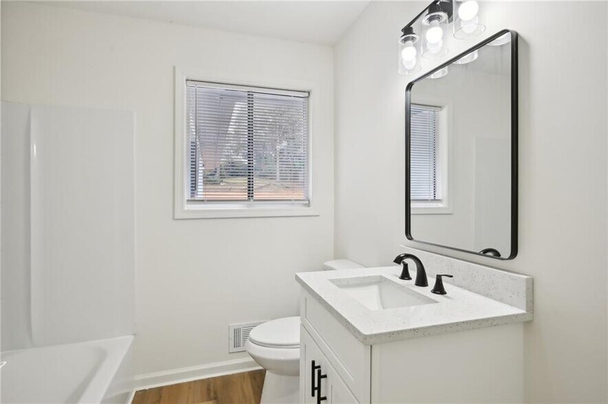 More Photos Of 4421 Lee Rd, Snellville Apartments For Sale