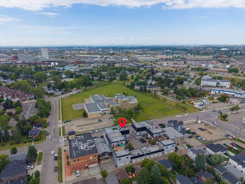 More Photos Of 1922 9th Ave SE, Calgary Storefront Retail Residential For Sale