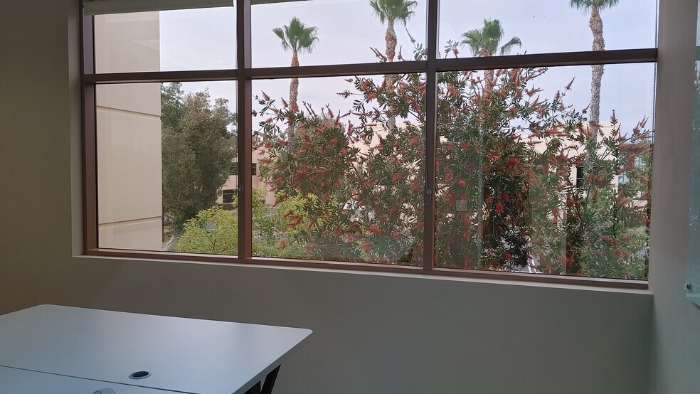 More Photos Of 27 Peters Canyon Rd, Irvine Office For Lease