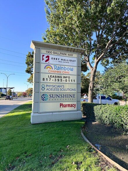 More Photos Of 1900 Ballpark Way, Arlington Office For Sale