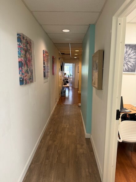 More Photos Of 55 Front St, Rockville Centre Office For Sale