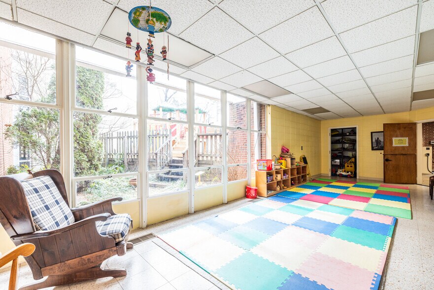 More Photos Of 1790 Lavista Rd NE, Atlanta Specialty For Lease