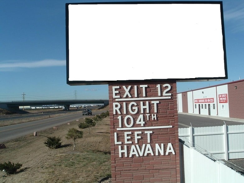 More Photos Of 10500 Havana Ct, Brighton Warehouse For Lease