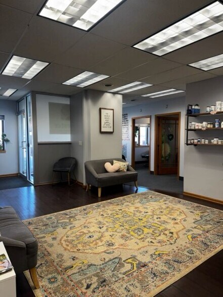 More Photos Of 3510 8th St NW, Rochester Office For Lease