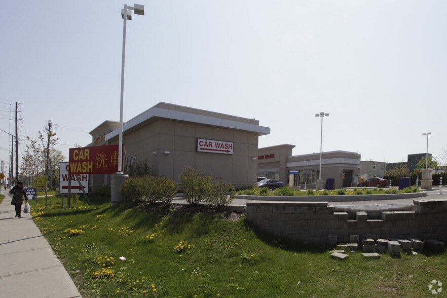 More Photos Of 4577 Steeles Av E, Toronto Carwash For Sale