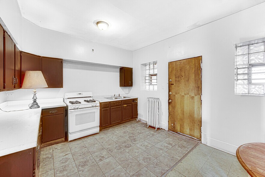 More Photos Of 6457-6459 S Cottage Grove Ave, Chicago Apartments For Sale