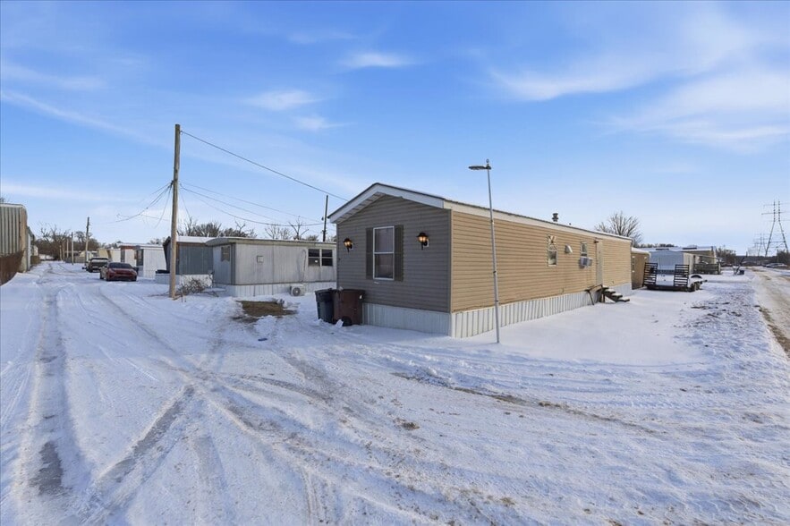 More Photos Of 501 32nd Street, Parkersburg Multifamily For Sale
