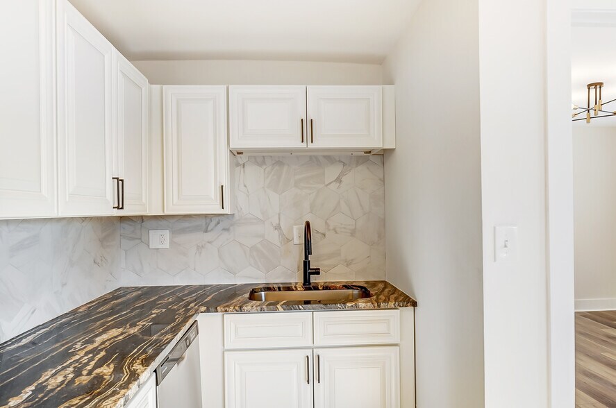 More Photos Of 477 E Columbus St, Columbus Apartments For Sale