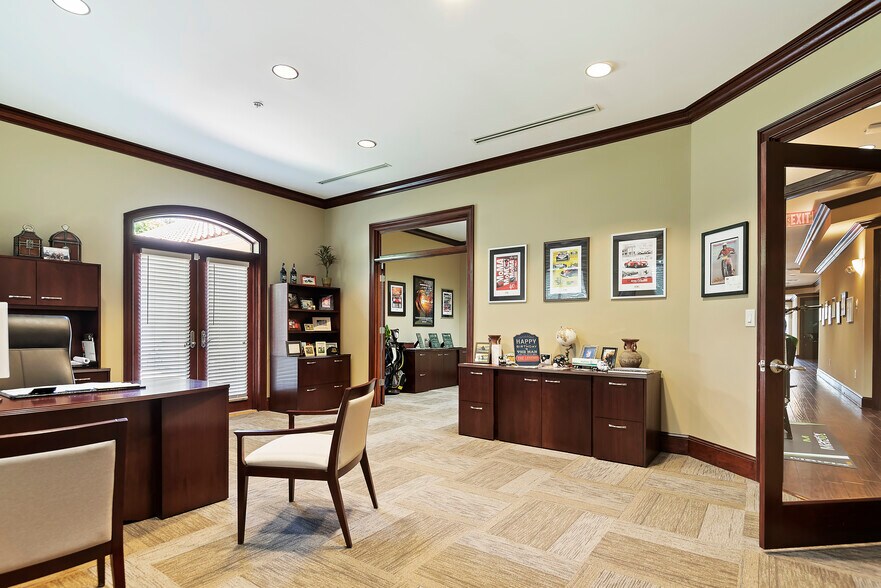 More Photos Of 1680 The Greens Way, Jacksonville Medical For Sale