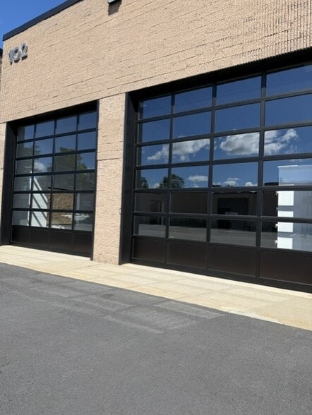 More Photos Of 108 Clematis Ave, Waltham Unknown For Lease
