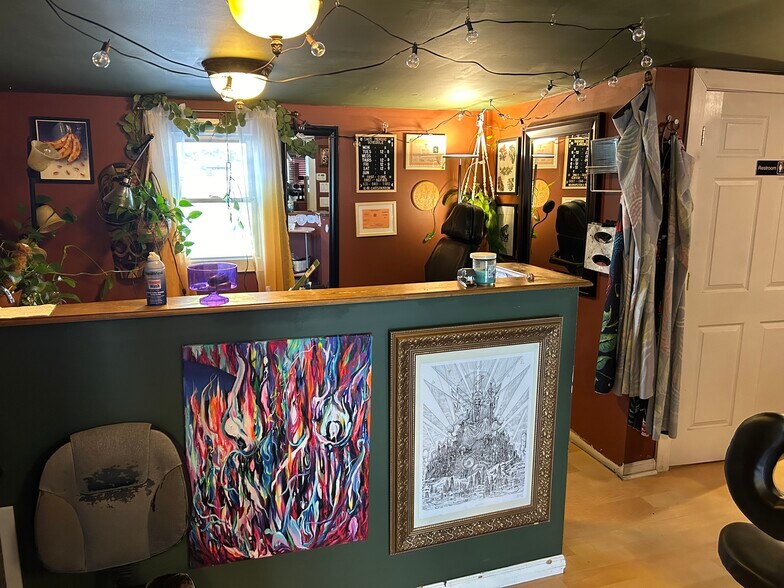 More Photos Of 931 Rt-25a, Miller Place Freestanding For Sale