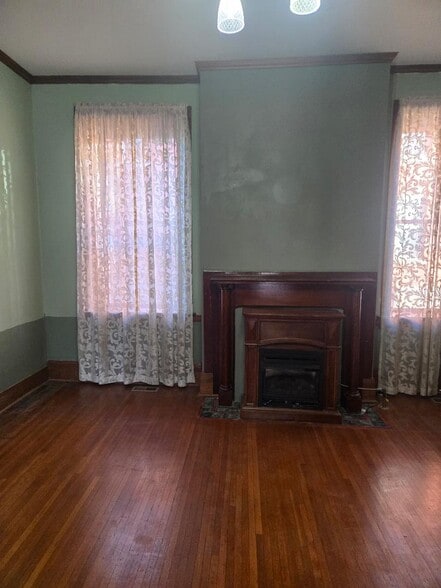 More Photos Of 3825 S 25th St, Omaha Flex For Sale