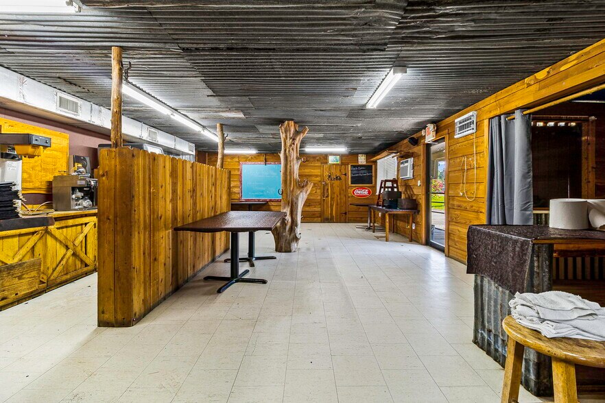 More Photos Of 360 Bill Garsee rd, Moscow Specialty For Sale