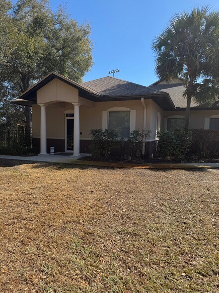 More Photos Of 1227 E Broadway, Oviedo Office For Sale