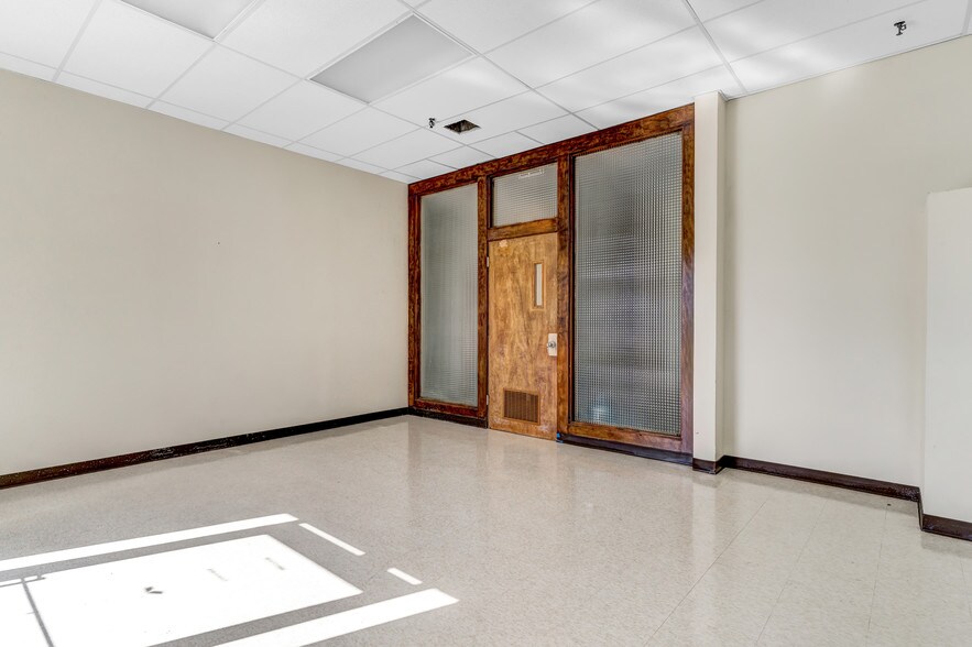 More Photos Of 13343 Interstate 20 E, Tyler Warehouse For Lease