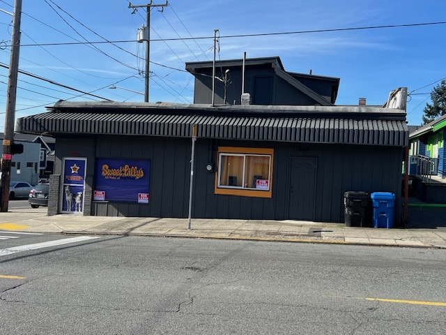 More Photos Of 4001 Wallingford Ave N, Seattle Freestanding For Lease