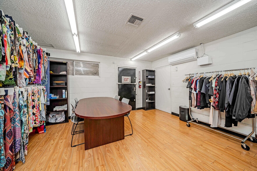 More Photos Of 782 E Washington Blvd, Los Angeles Manufacturing For Lease