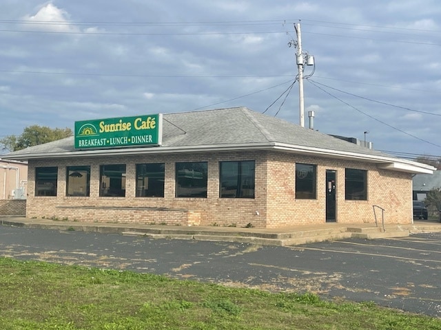 More Photos Of 3020 Harrisburg Ave NE, Canton Restaurant For Sale