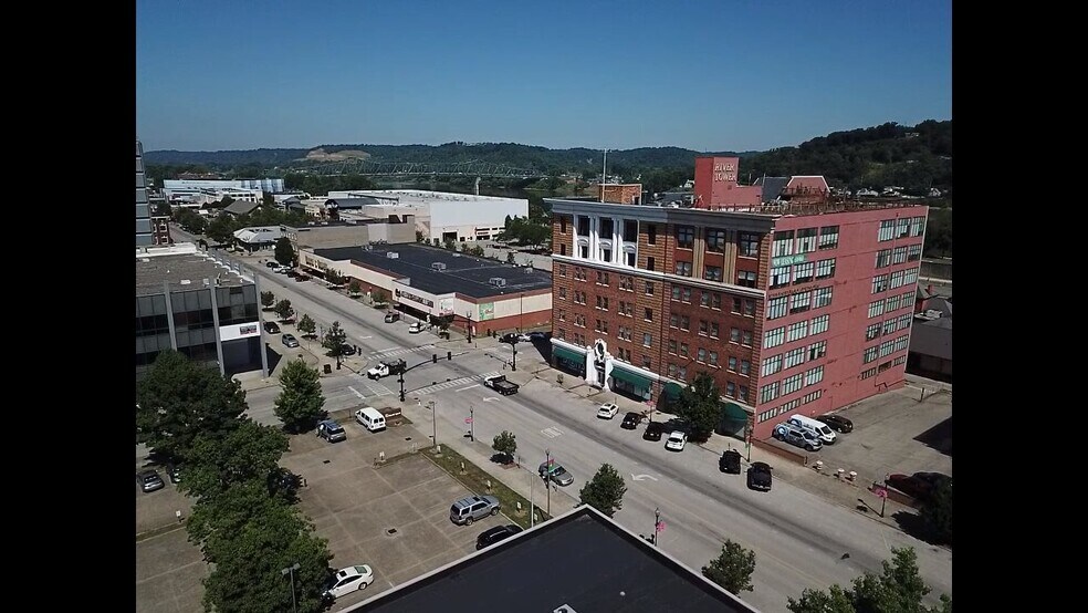 Primary Photo Of 1108 3rd Ave, Huntington Office For Sale