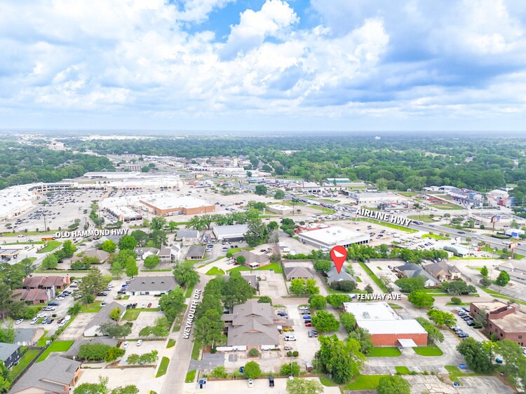 More Photos Of 9543 Fenway Ave, Baton Rouge Office For Sale