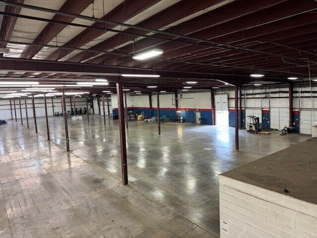 More Photos Of 4091 Jeffrey Blvd, Buffalo Warehouse For Lease