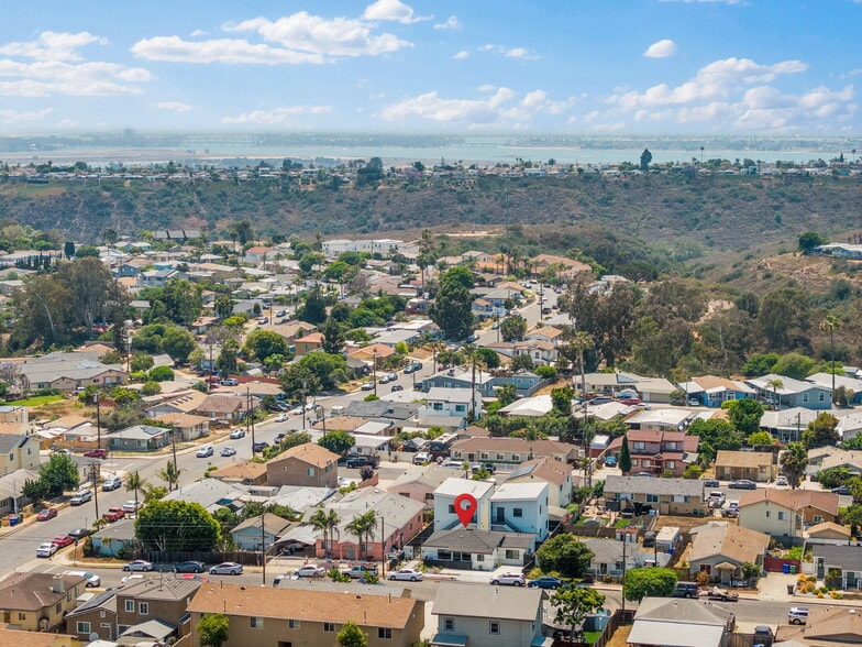 More Photos Of 2722 Nye St, San Diego Apartments For Sale