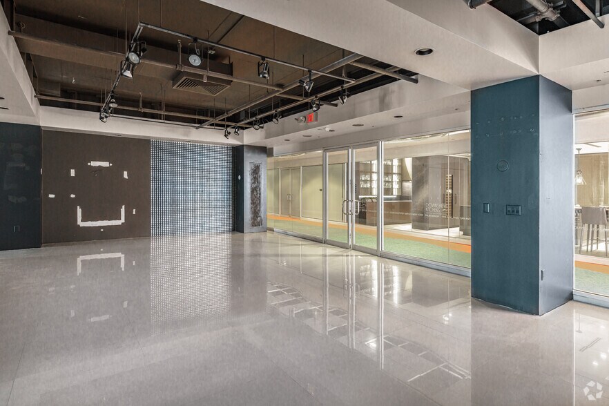 More Photos Of 1855 Griffin Rd, Dania Beach Office Residential For Lease