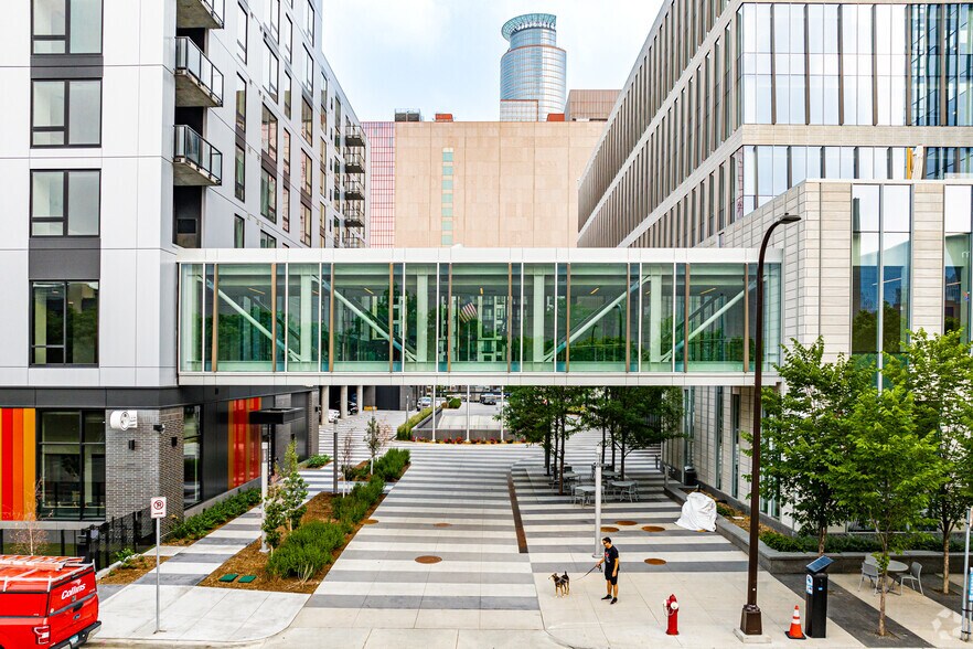 More Photos Of 650 Portland Ave S, Minneapolis Apartments For Lease