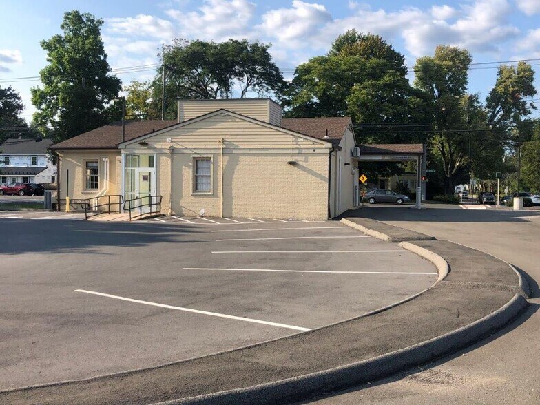 More Photos Of 1161 New Britain Ave, West Hartford Bank For Sale