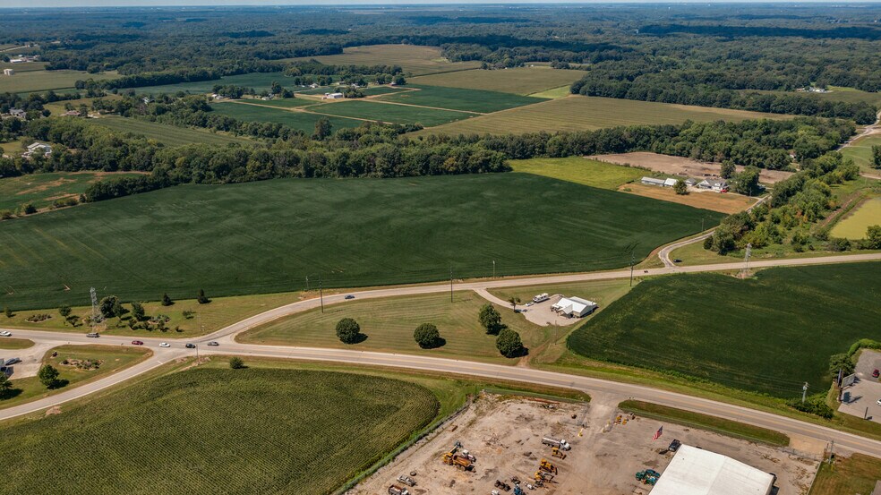 More Photos Of 20447 Old Route 66 Hwy, Staunton Flex For Sale