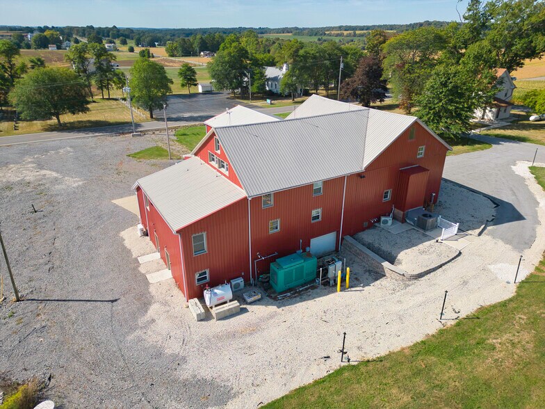 More Photos Of 5984 W South Range Rd, Salem Service For Sale