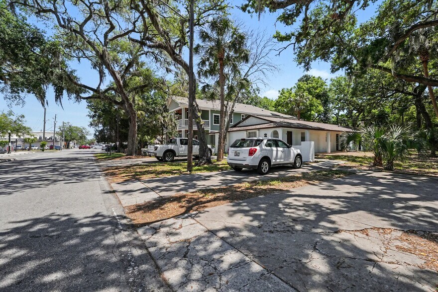 More Photos Of 5622 Missouri Ave, New Port Richey Apartments For Sale