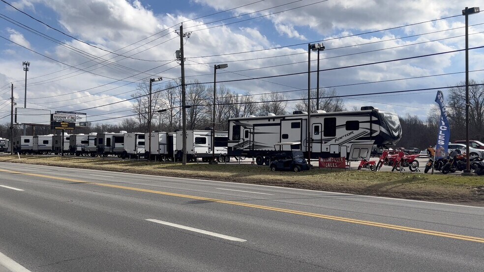 More Photos Of 7370 N Ridge Rd, Madison General Retail For Sale