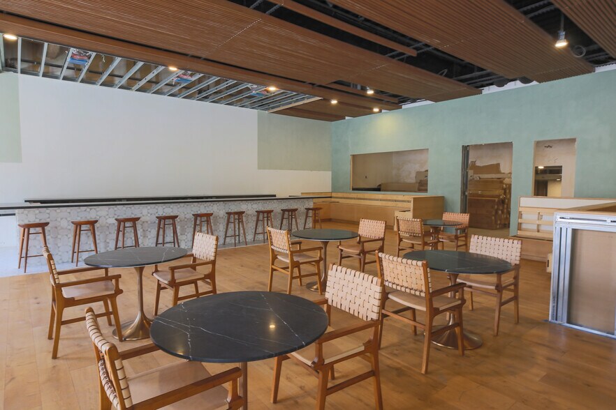 More Photos Of 915 Wilshire Blvd, Los Angeles Office For Lease