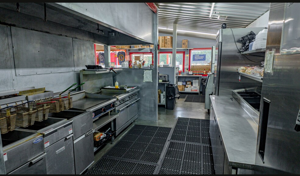 More Photos Of 8759 W US Highway 54, Roach Restaurant For Sale