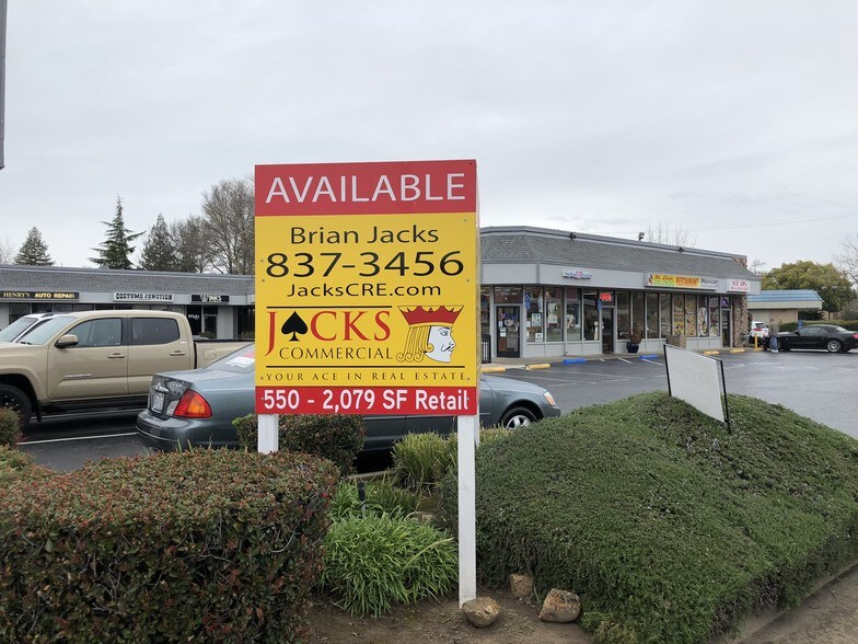 Primary Photo Of 8215 Auburn Blvd, Citrus Heights Storefront Retail Office For Lease