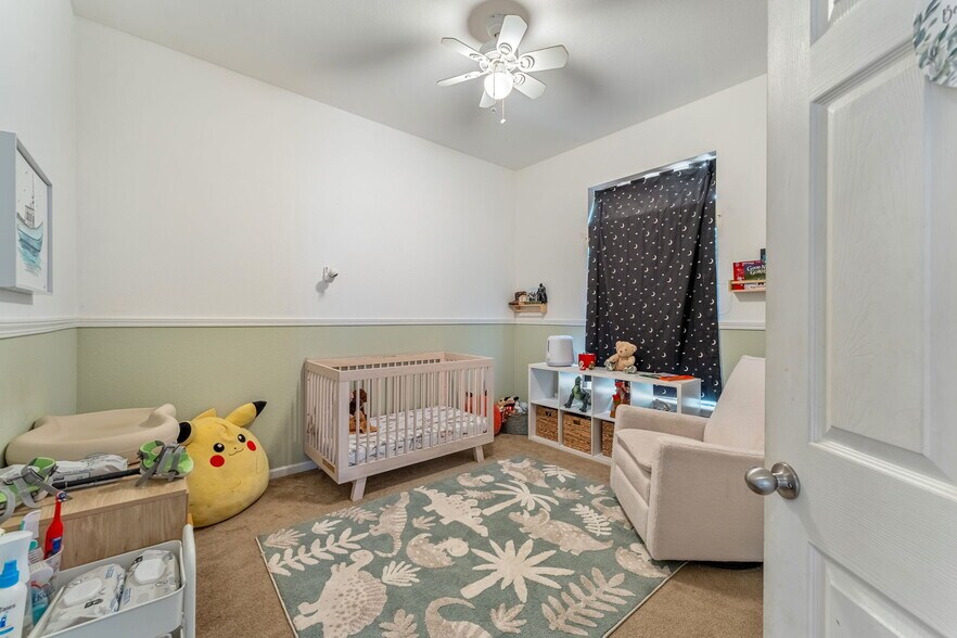 More Photos Of 3106 Golden Gate Dr, Napa Flex For Sale