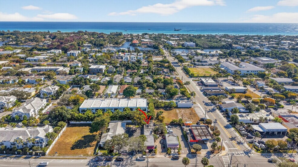 More Photos Of 825 N Federal Hwy, Delray Beach Storefront Retail Residential For Sale