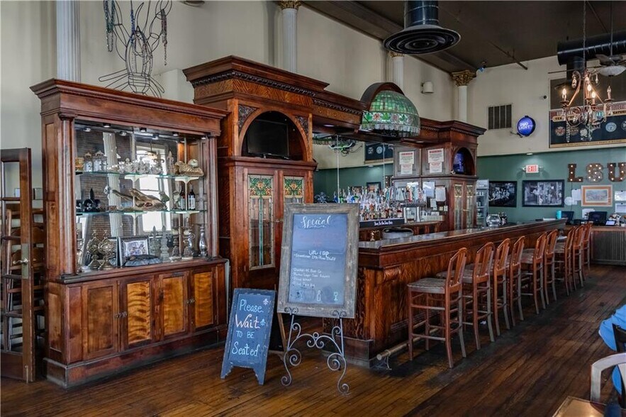 More Photos Of 224 N 4th St, Saint Joseph Office For Lease