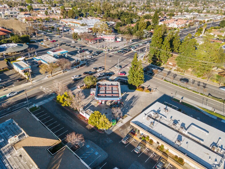 More Photos Of 12015 Saratoga-Sunnyvale, Saratoga Service Station For Sale