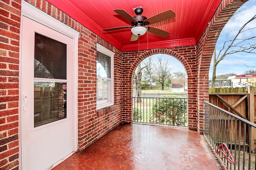 More Photos Of 2220 The Plaza, Charlotte Office Residential For Lease