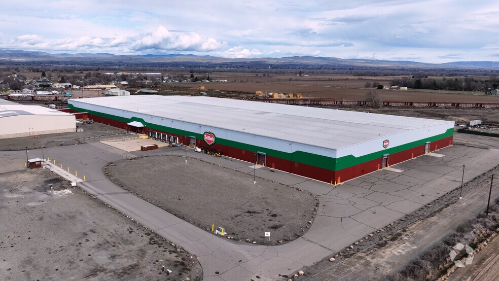 Primary Photo Of 49 E 3rd Ave, Toppenish Warehouse For Sale