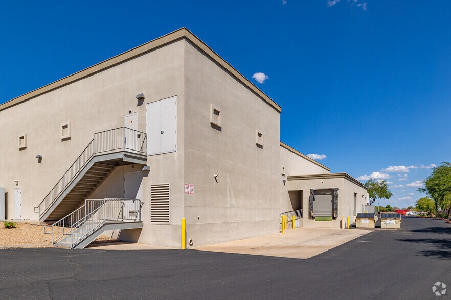 More Photos Of 15557-15609 W Bell Rd, Surprise Storefront For Lease