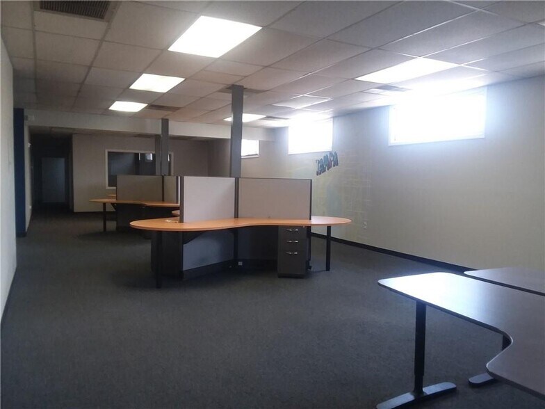 More Photos Of 2109 E Palm Ave, Tampa Loft Creative Space For Lease