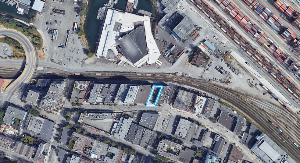 More Photos Of 381 Railway St, Vancouver Warehouse For Lease