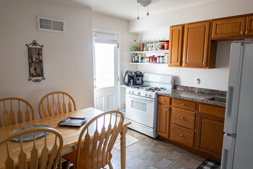 More Photos Of 4600-4612 Murdoch Cut OFF, Saint Louis Apartments For Sale
