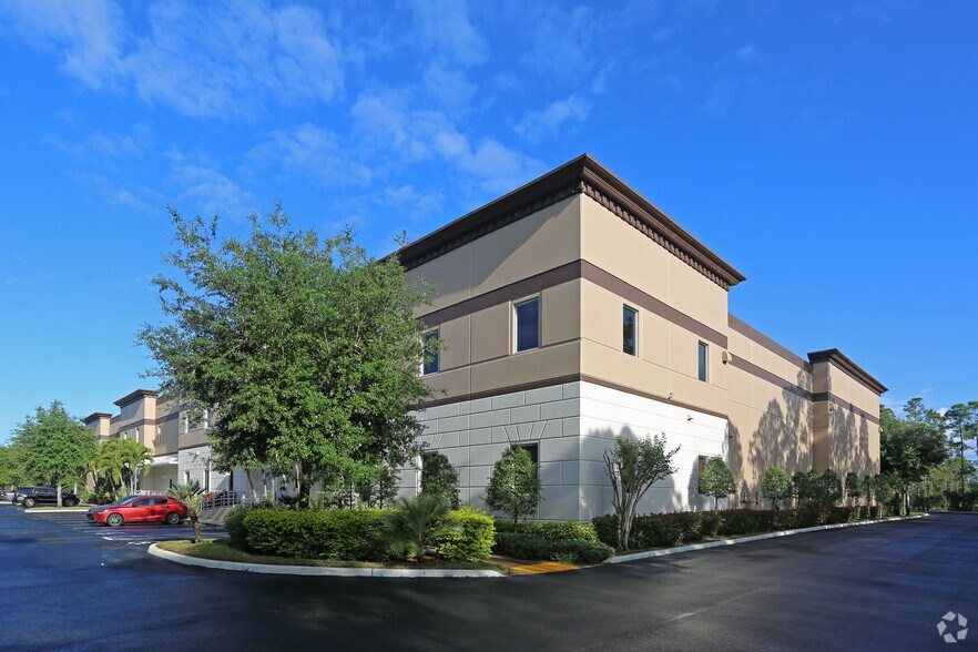 More Photos Of 15132 Park Of Commerce Blvd, Jupiter Service For Sale