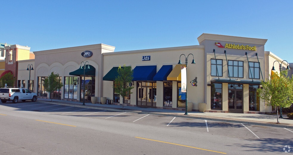 More Photos Of 481 Town Center Pl, Columbia Unknown For Lease