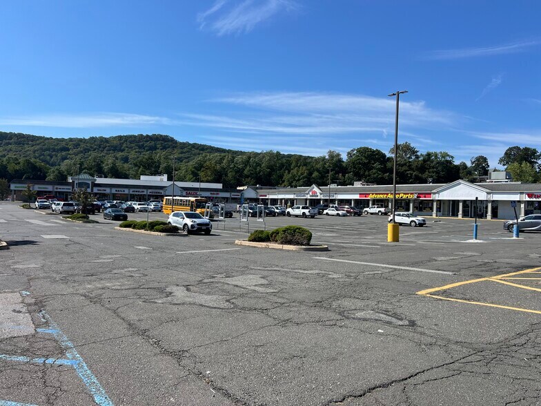 More Photos Of 45 S Route 9W, West Haverstraw Unknown For Lease