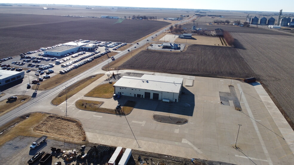 More Photos Of 1065 W Center St, Eureka Warehouse For Lease